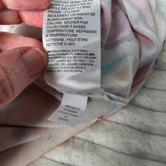 Chico’s Paisley Print Top Size 4 XXL Multicolor Knit Boho Tunic Dopamine Resort - Picture 9 of 9